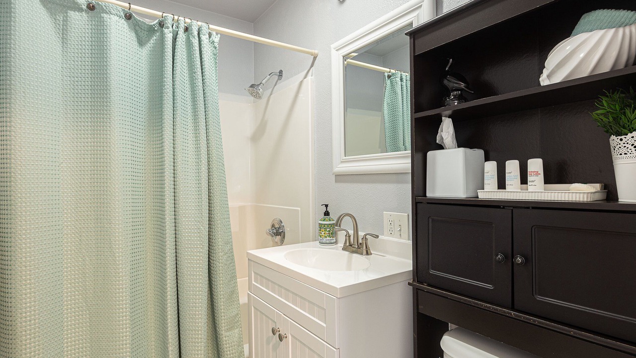 Photo of Bathroom in Alberta Arts District