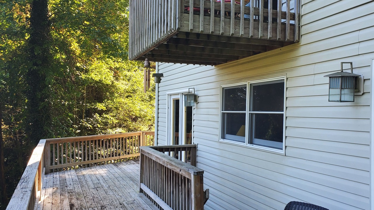 Photo of Patio Balcony in Maggie Valley