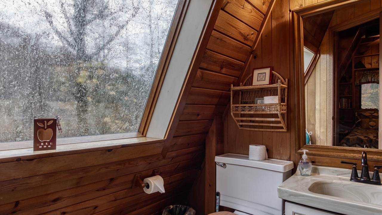 Photo of Bathroom in Chalet Village