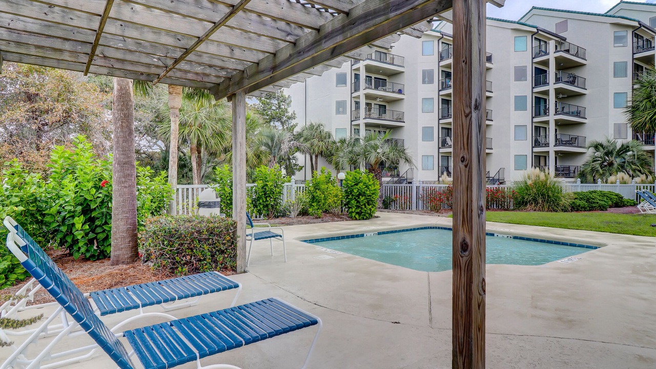 Photo of Outdoor in Folly Field
