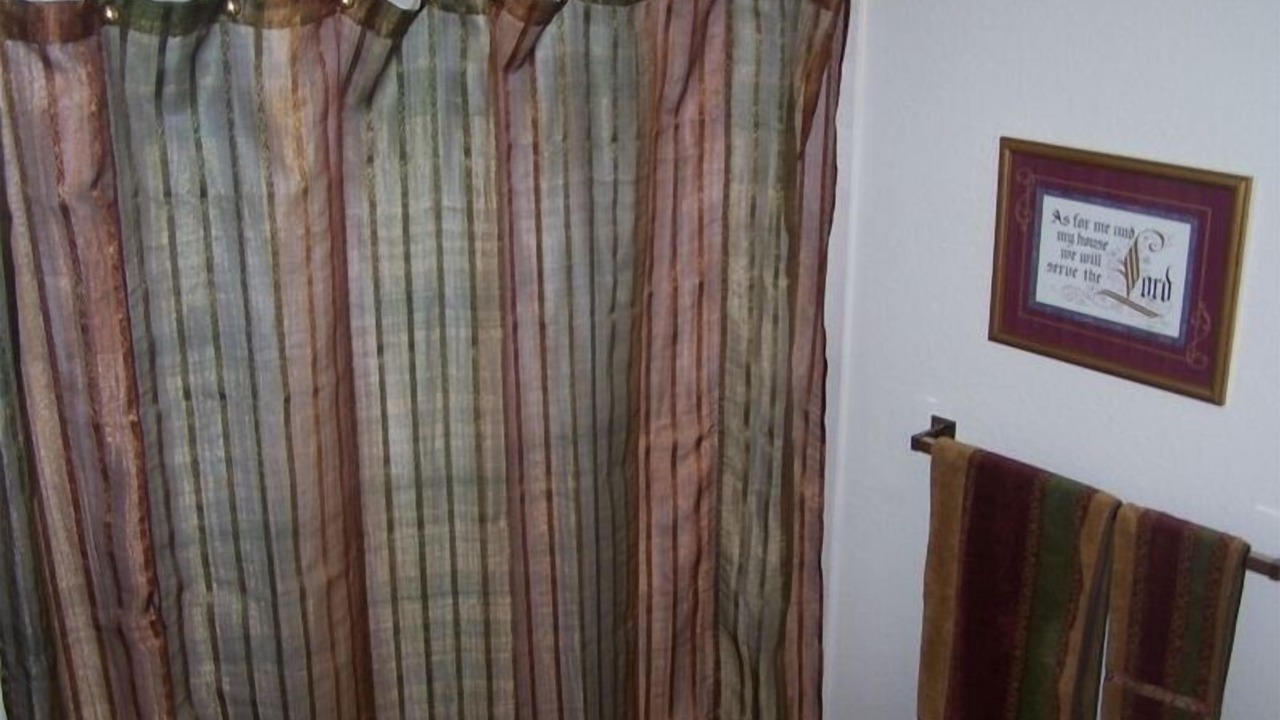 Photo of Bathroom in Vista Del Norte Alliance