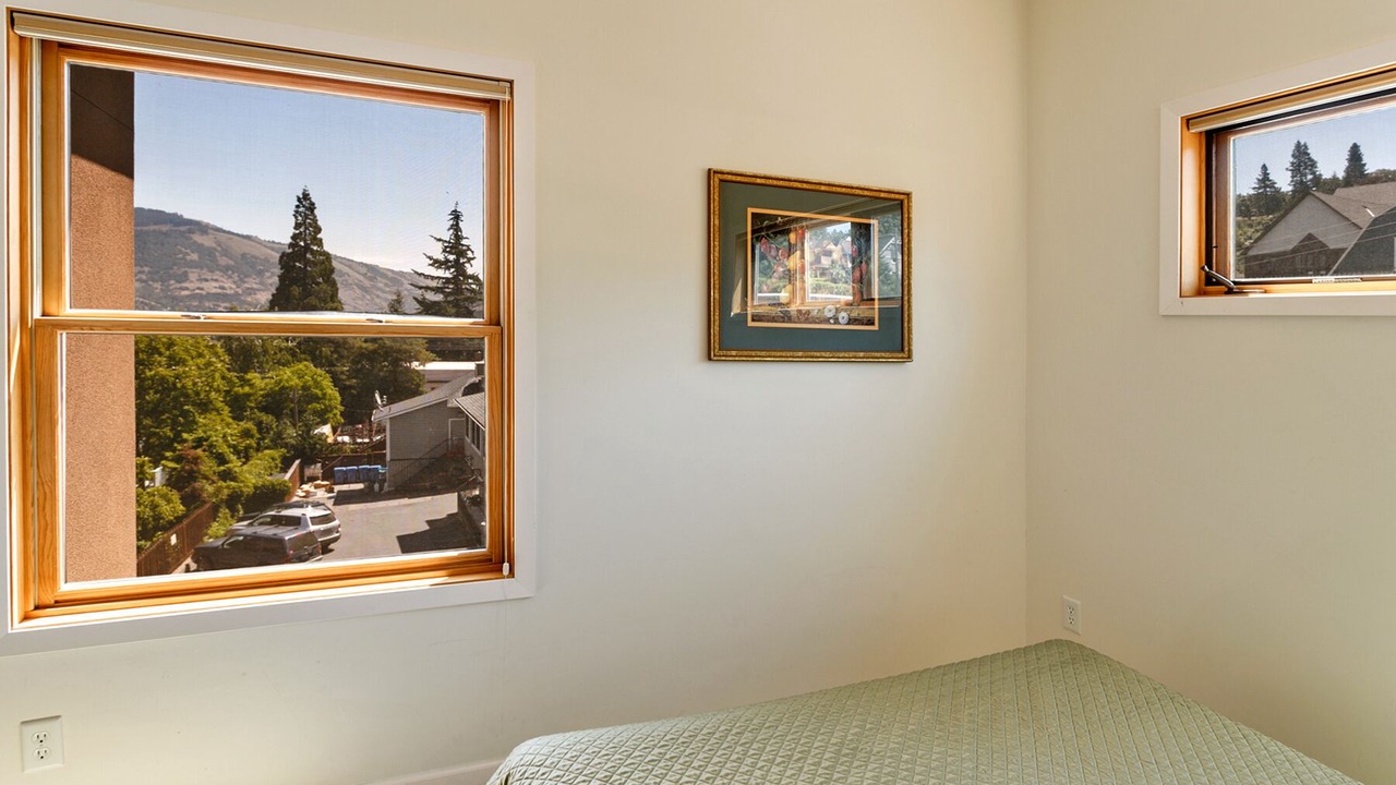 Photo of Others in Hood River