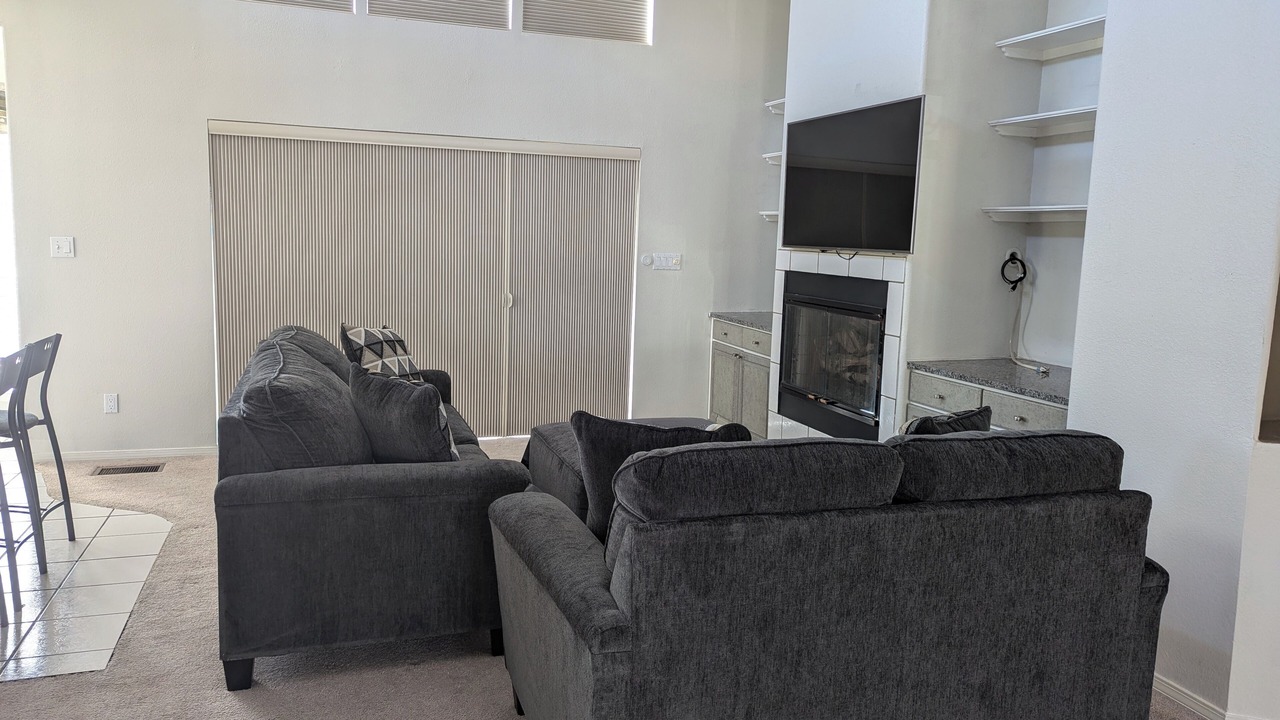 Photo of Livingroom in Northeast Heights