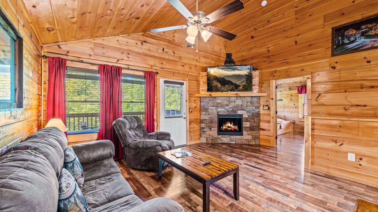 Photo of Bedroom in Pigeon Forge
