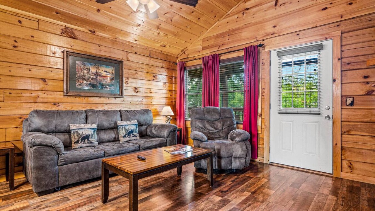 Photo of Livingroom in Pigeon Forge