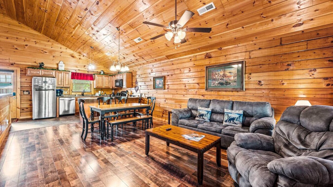 Photo of Livingroom in Pigeon Forge