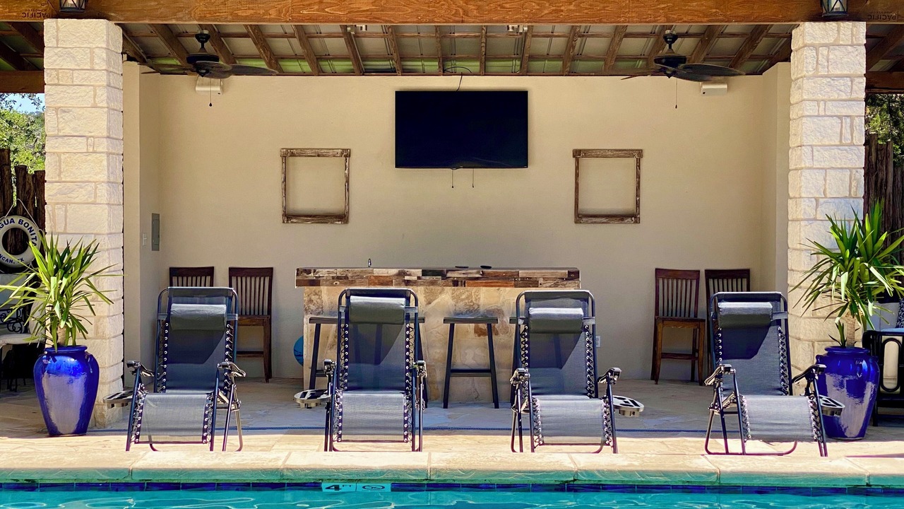 Photo of Outdoor in Concan