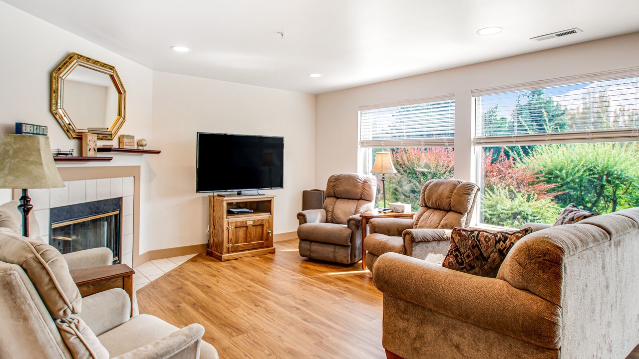 Photo of Livingroom in Chelan