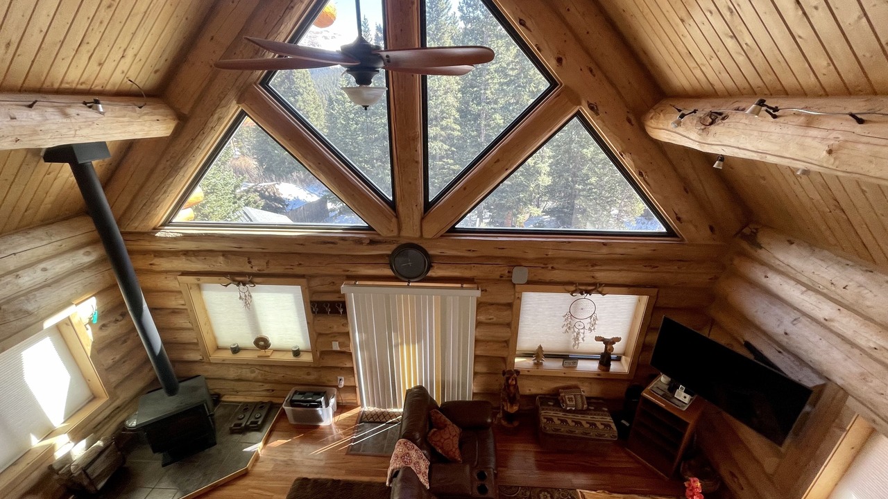 Photo of Livingroom in Quandary Village