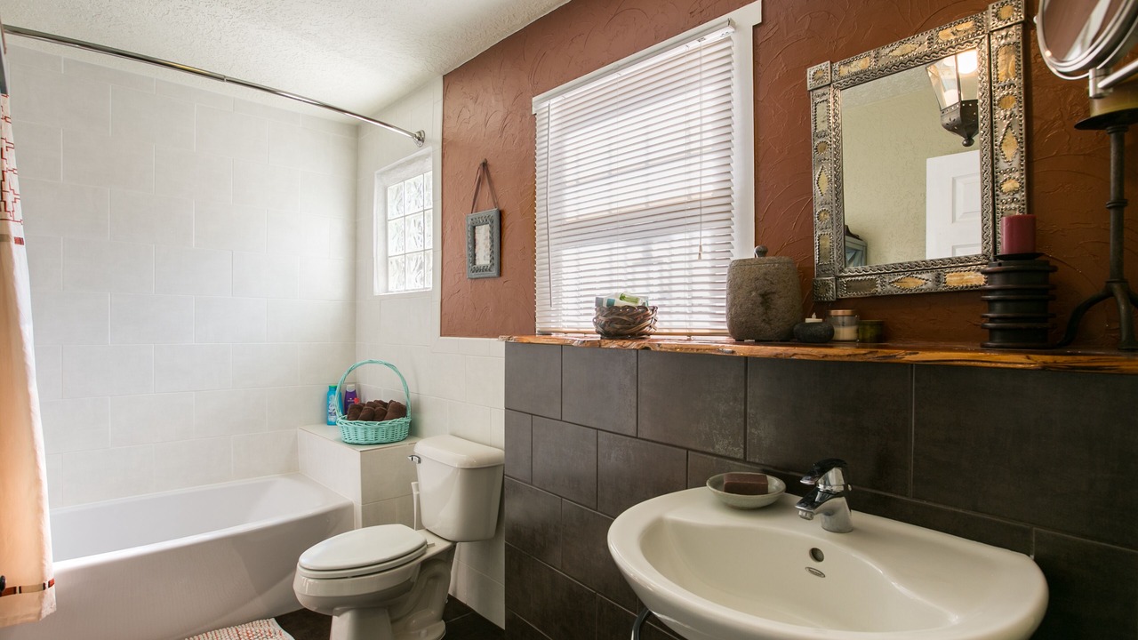 Photo of Bathroom in Nob Hill