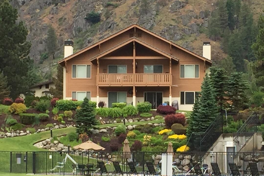 Photo of Outdoor in Downtown Leavenworth