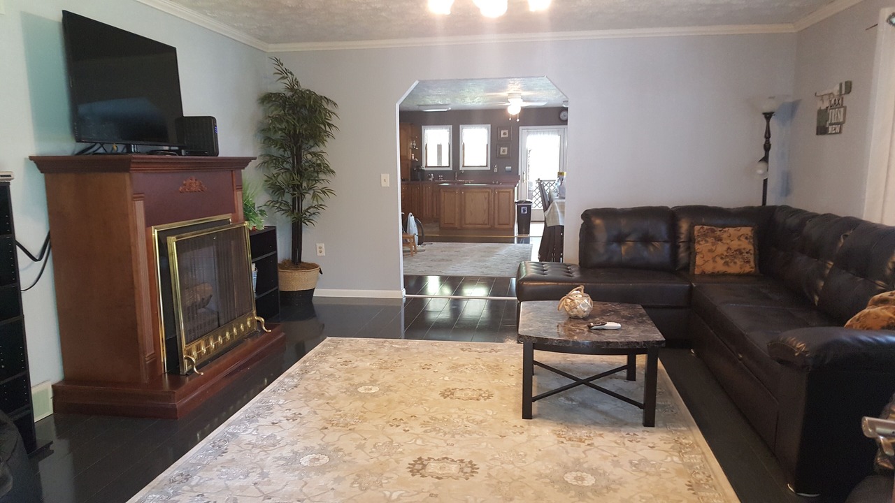 Photo of Bedroom in Lake Milton