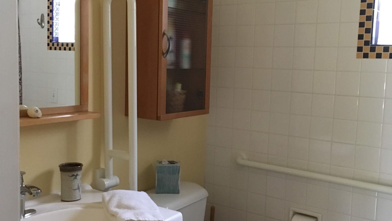 Photo of Bathroom in Mount Tabor
