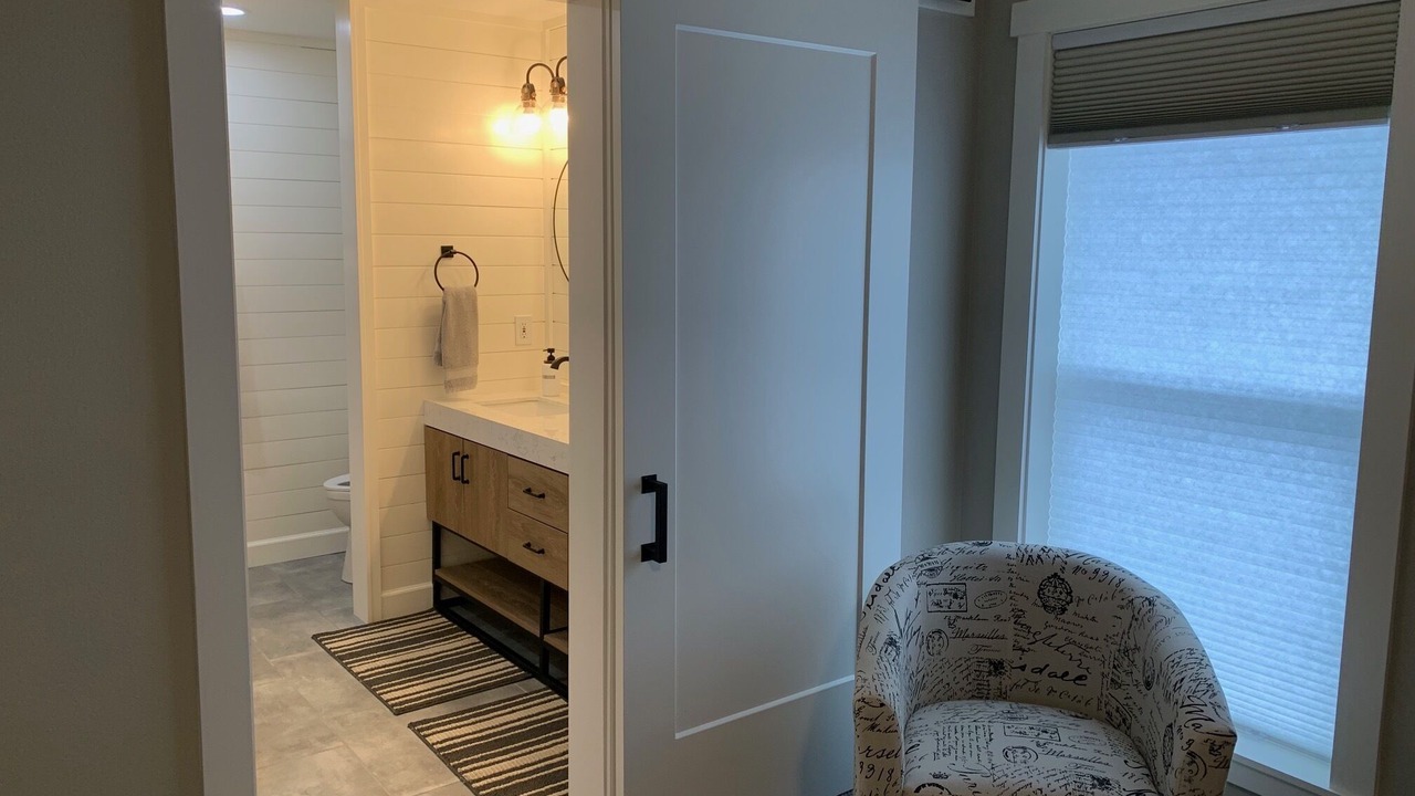 Photo of Bathroom in Seaside