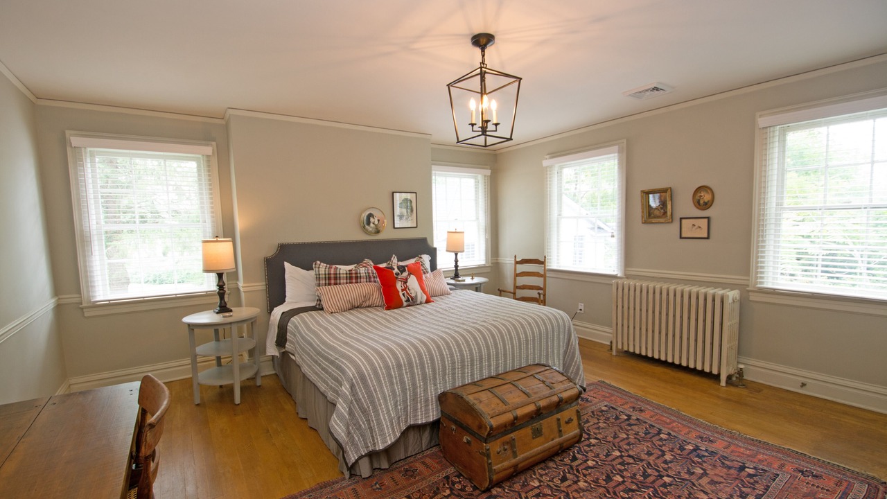 Photo of Bedroom in Lewisburg