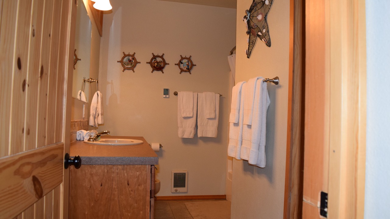 Photo of Bathroom in Lakeside