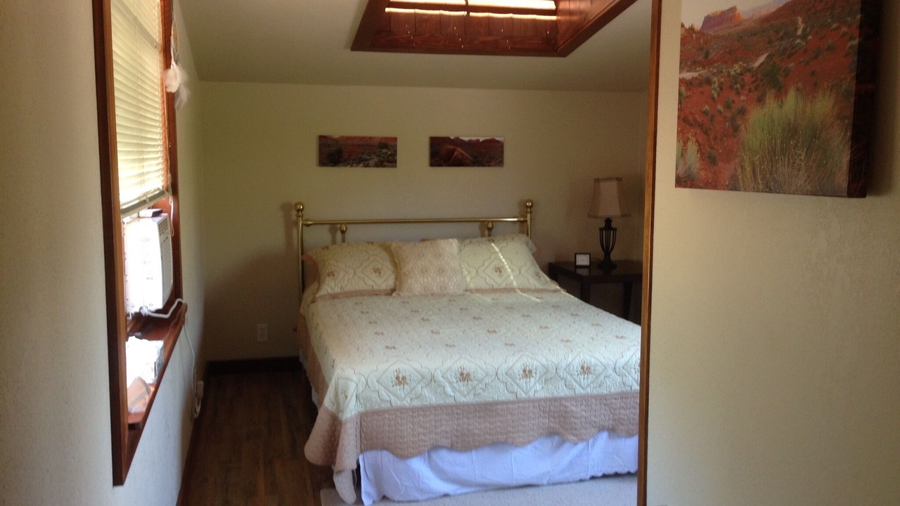 Photo of Bathroom in Orderville