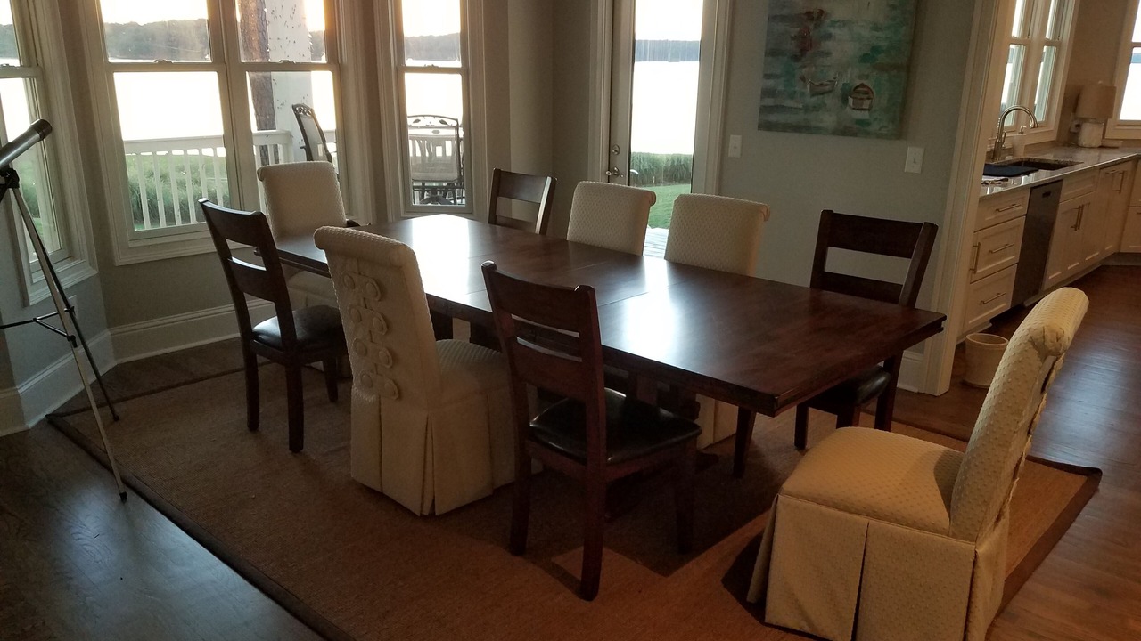 Photo of Livingroom in Reynolds Landing