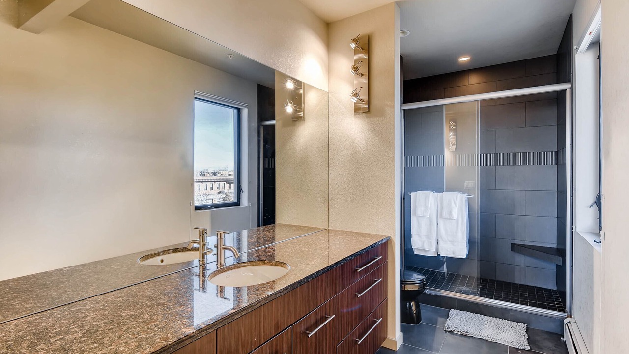 Photo of Bathroom in North Central Westminster