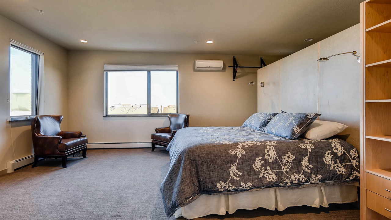 Photo of Bedroom in North Central Westminster