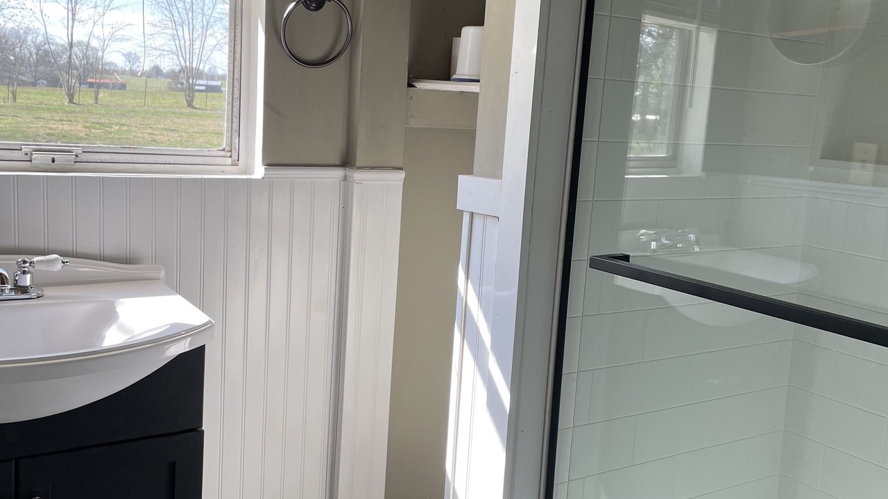 Photo of Bathroom in Scottsville