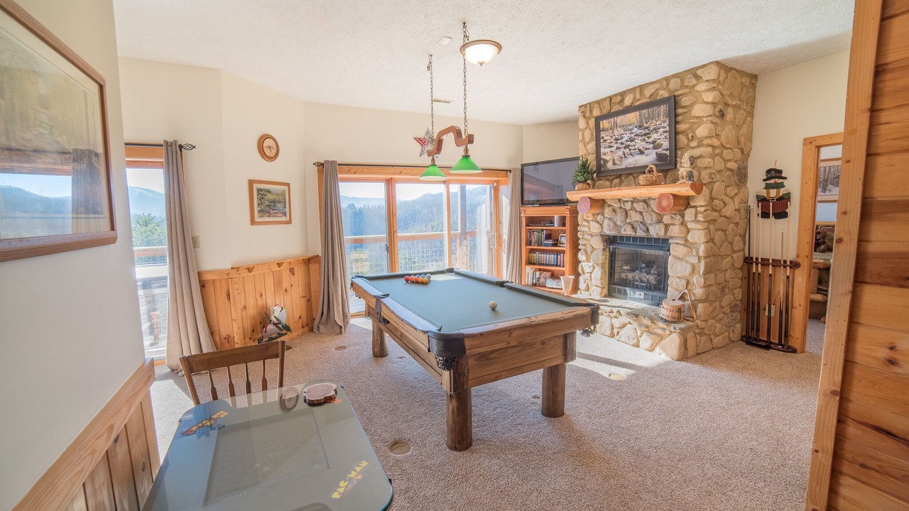 Photo of Bedroom in Gatlinburg - Pigeon Forge