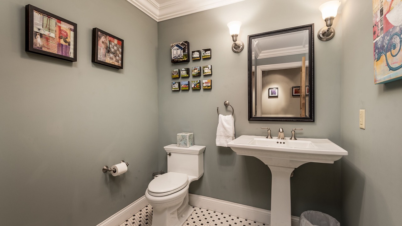 Photo of Bathroom in Downtown Knoxville
