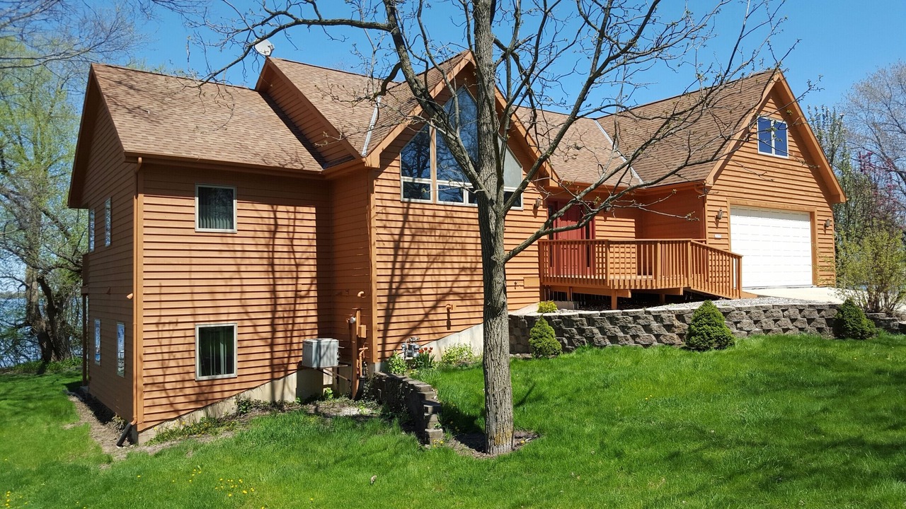 Photo of Outdoor in Wind Lake
