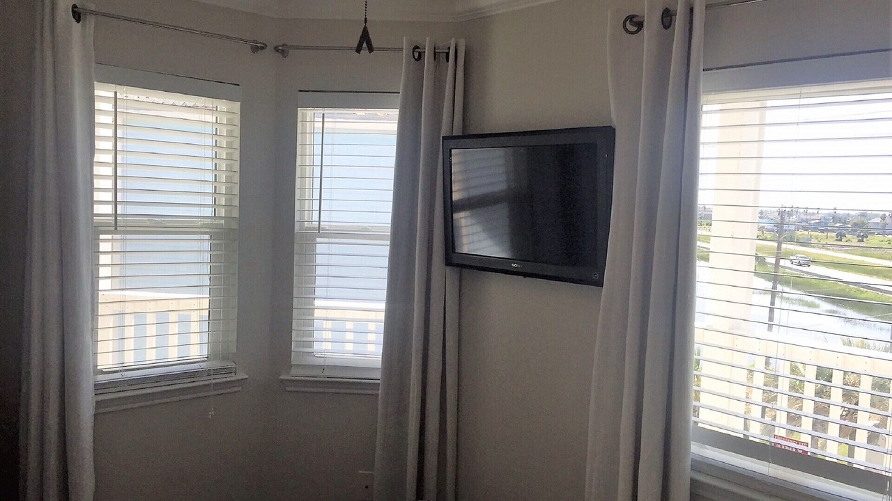 Photo of Bedroom in Galveston
