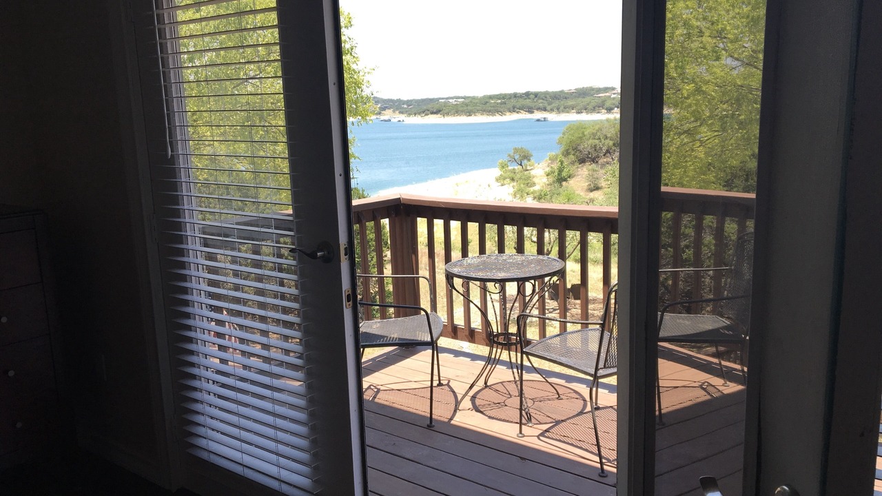 Photo of Patio Balcony in Point Venture