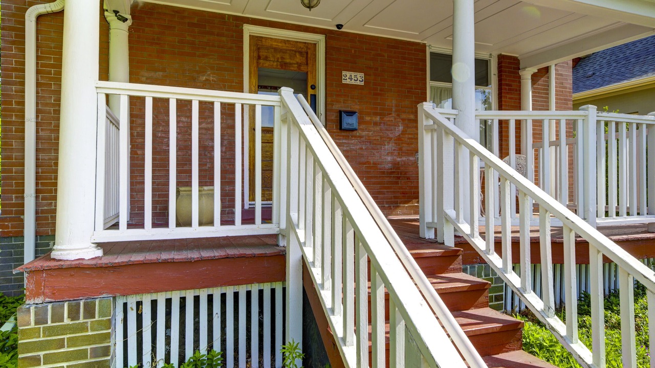 Photo of Outdoor in Sunnyside