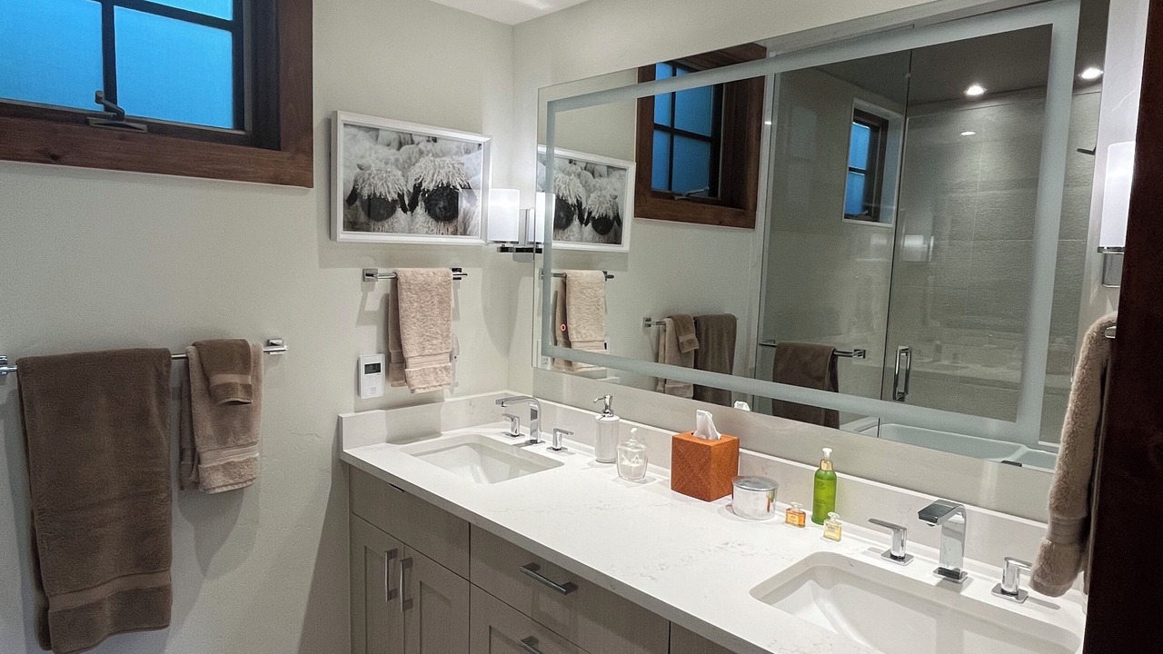 Photo of Bathroom in West End