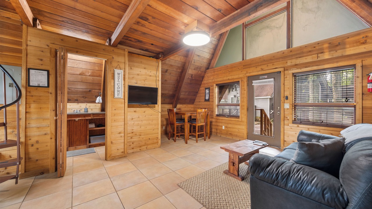 Photo of Livingroom in Mount Juliet