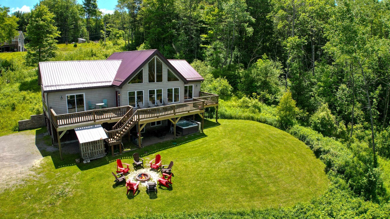 Photo of Patio Balcony in Ellicottville