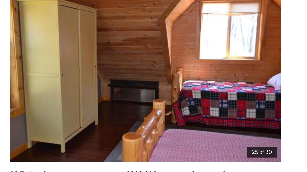 Photo of Bedroom in South Fork