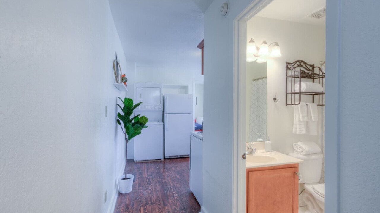 Photo of Bathroom in Midtown