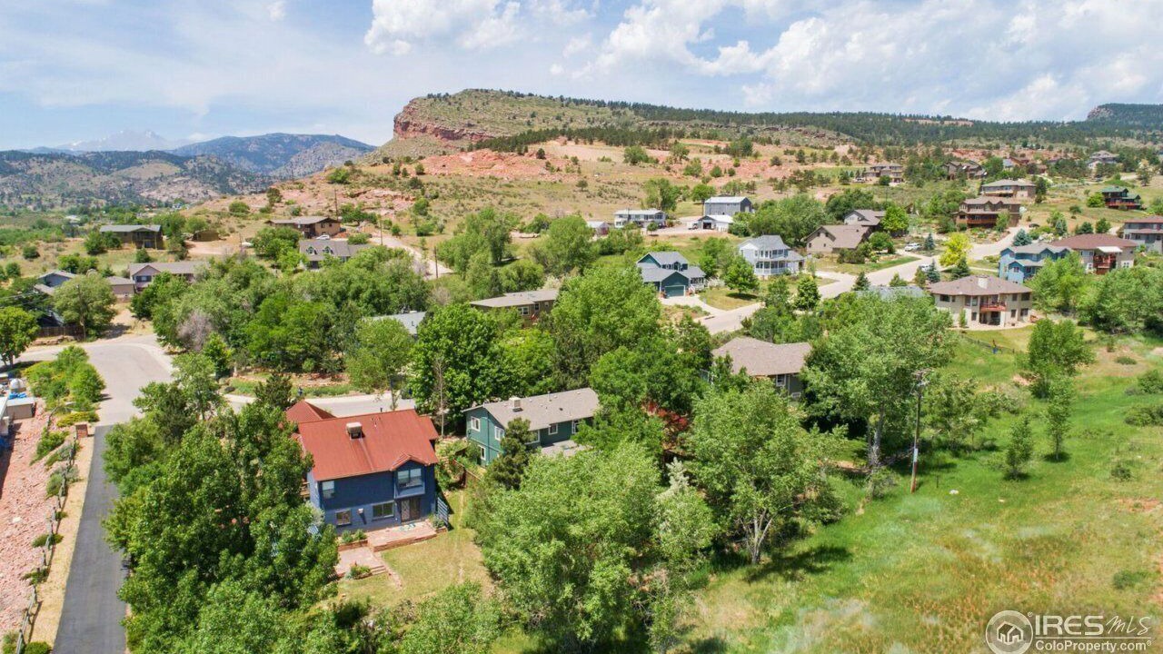 Photo of Outdoor in Lyons