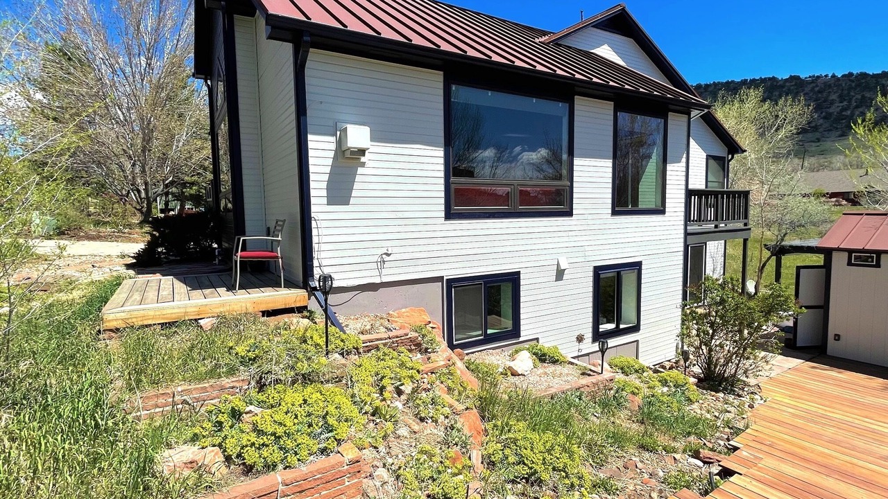 Photo of Outdoor in Lyons