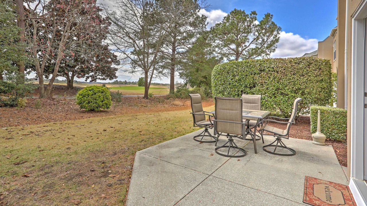 Photo of Outdoor in Red Hill