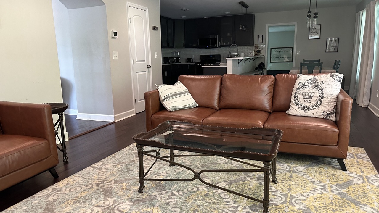 Photo of Livingroom in Lenoir City