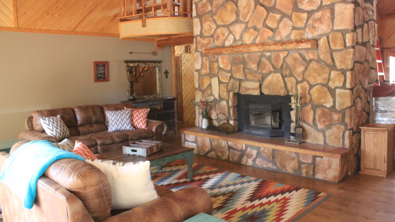 Photo of Bedroom in Ponderosa Pines