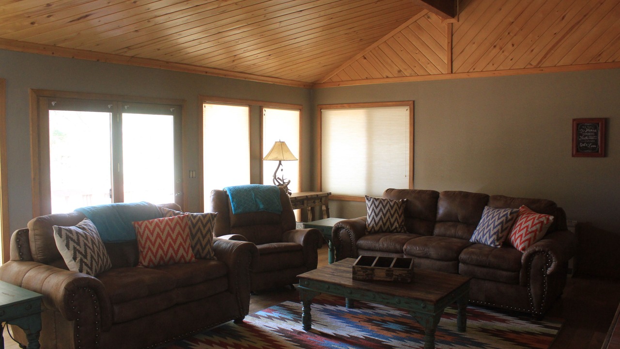 Photo of Bedroom in Ponderosa Pines