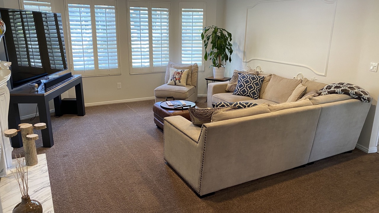 Photo of Livingroom in Murray