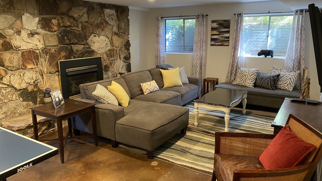 Photo of Livingroom in Murray