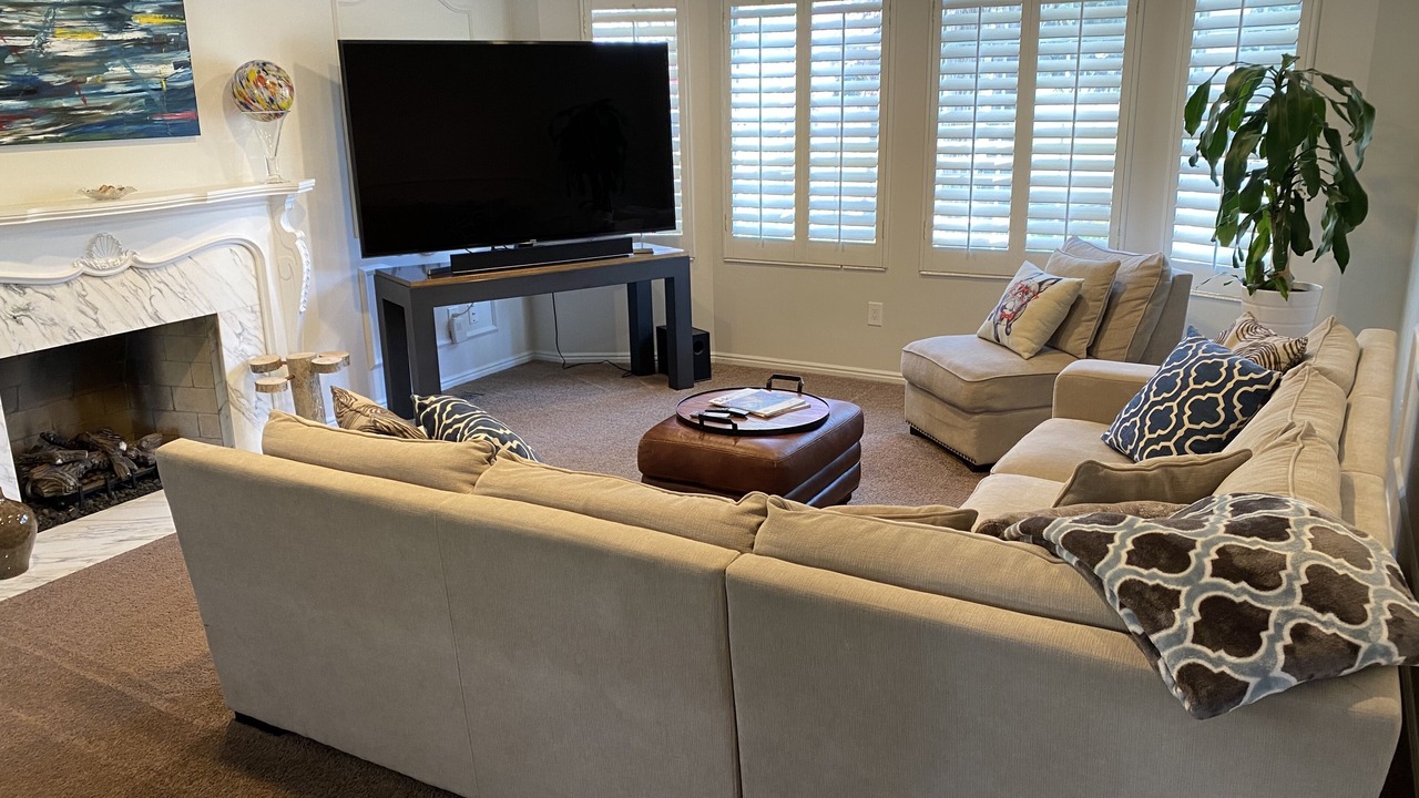 Photo of Livingroom in Murray