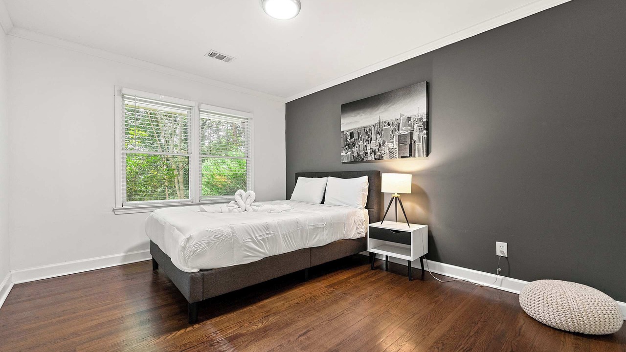 Photo of Bedroom in East Point