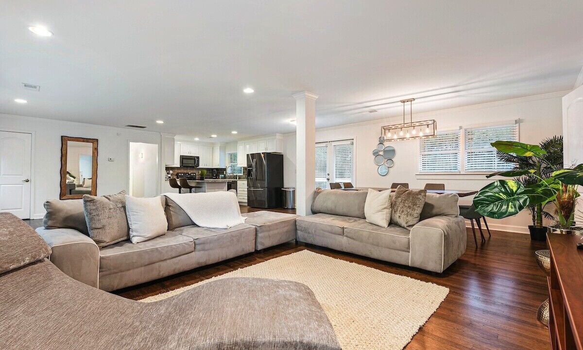 Photo of Bedroom in East Point