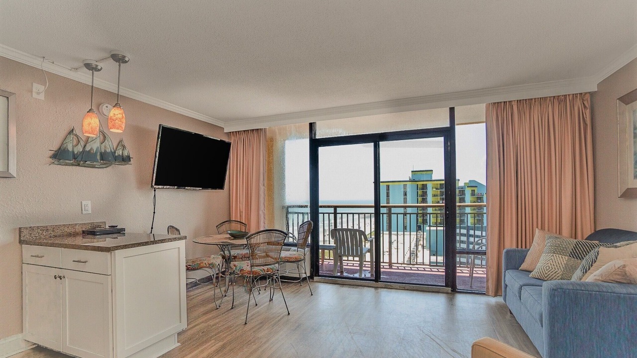 Photo of Livingroom in Myrtle Beach