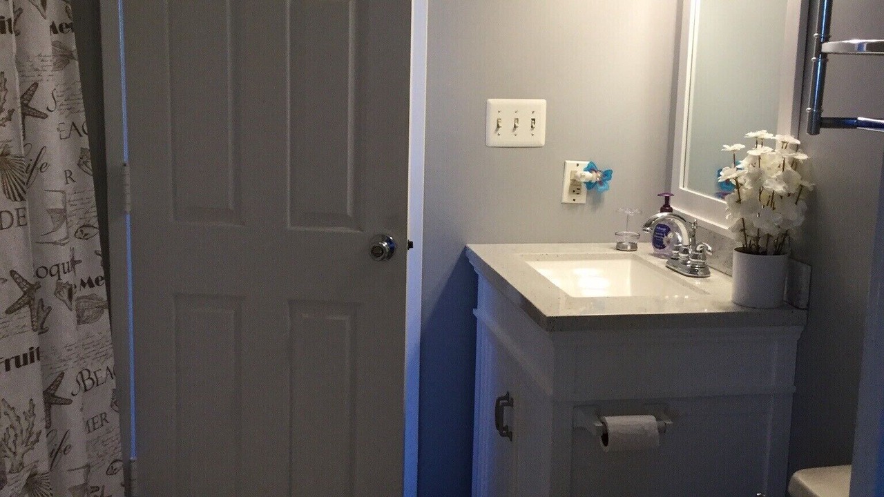 Photo of Bathroom in North End