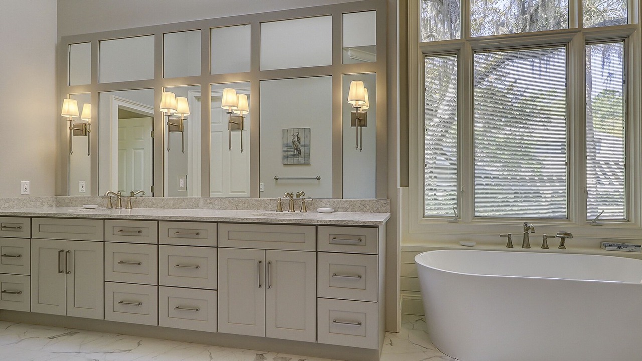 Photo of Bathroom in Oceanside